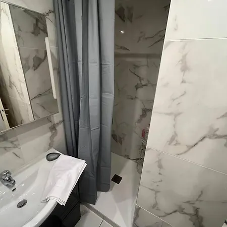 Le Stalingrad Yourhosthelper Apartamento Grenoble